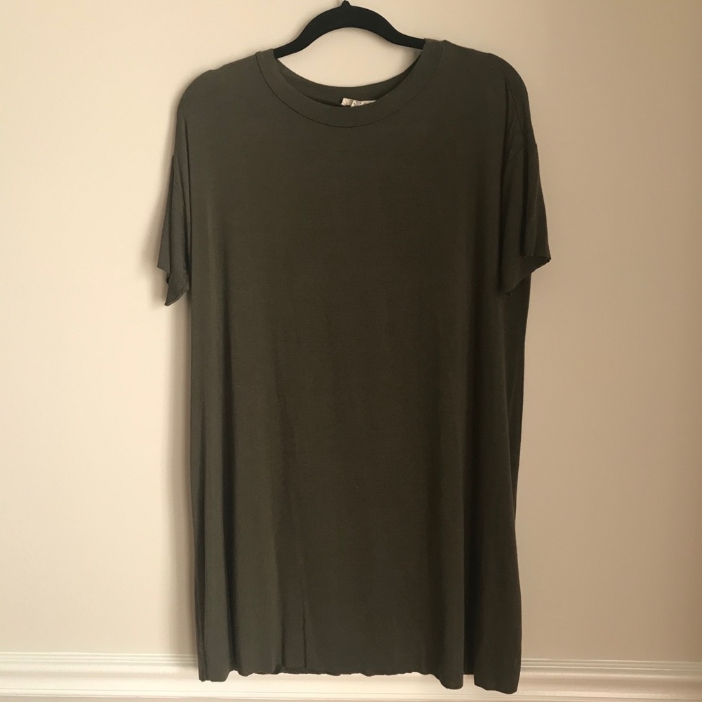 UO Silence & Noise Olive T-Shirt Dress